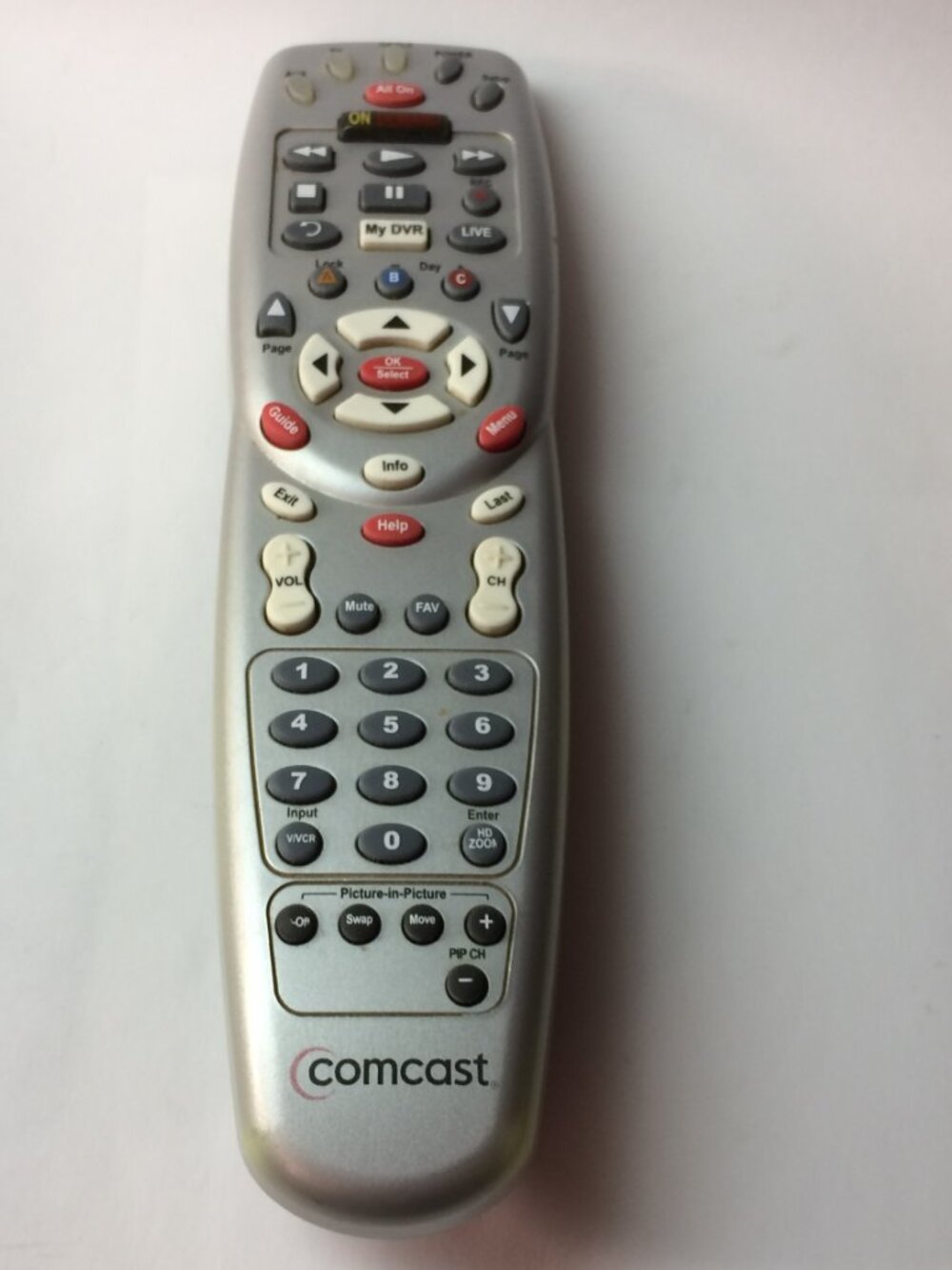 3 DEVICE UNIVERSAL COMCAST/ XFINITY REMOTE CONTROL RC1475507